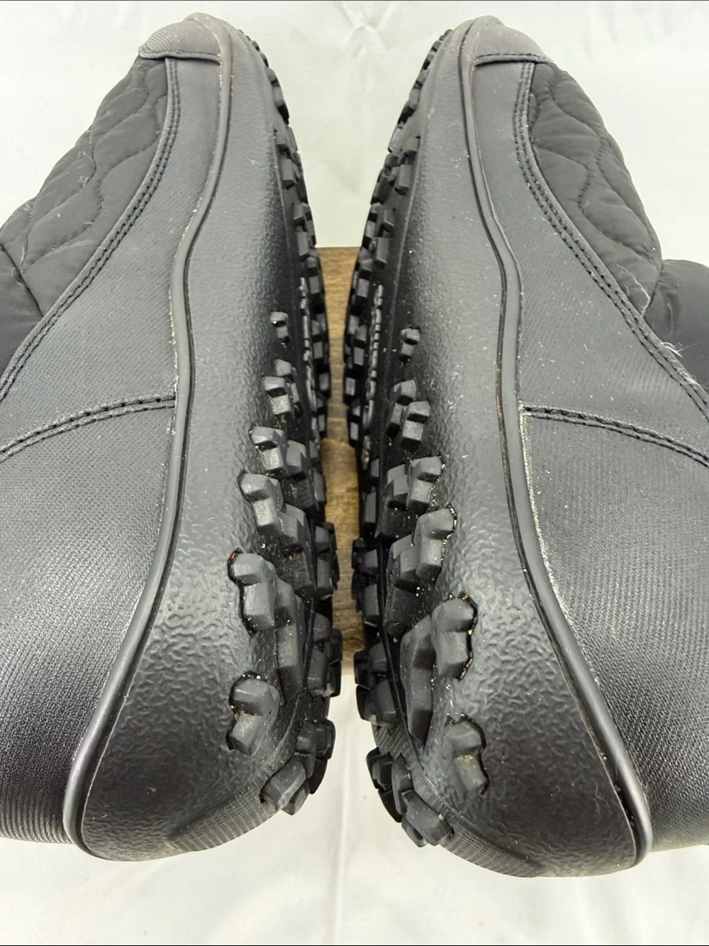 Columbia Womens Minx Slip IV Black Omni-heat Insulated Winter Puffer Boots, 11